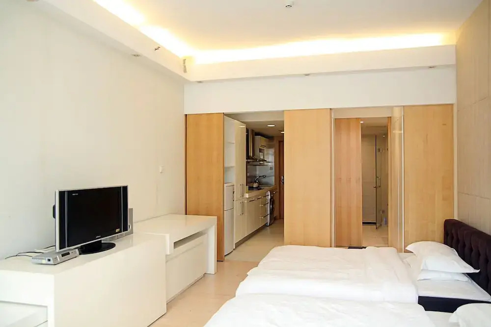 Private-Enjoyed Home Stanley International Apartment