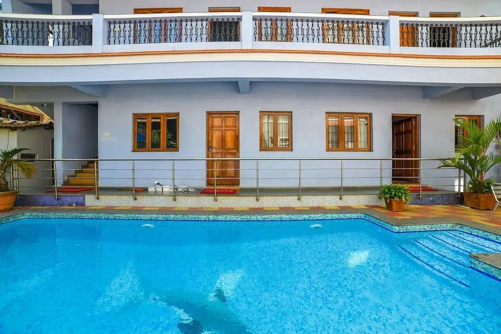 OYO 9882 Home Studio Franria Villa Calangute