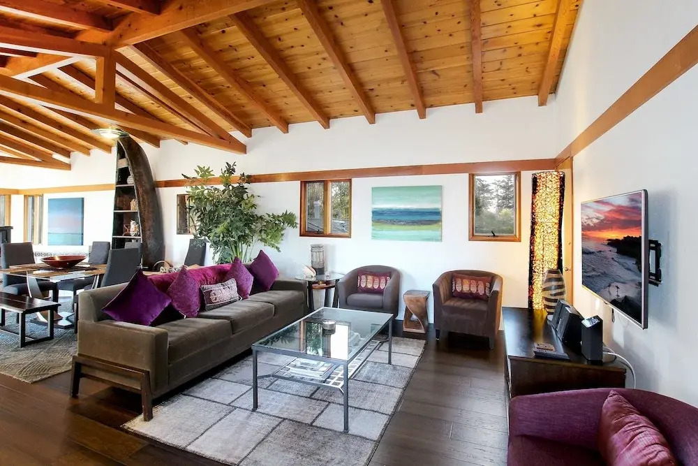 202 Pelton Ave Home