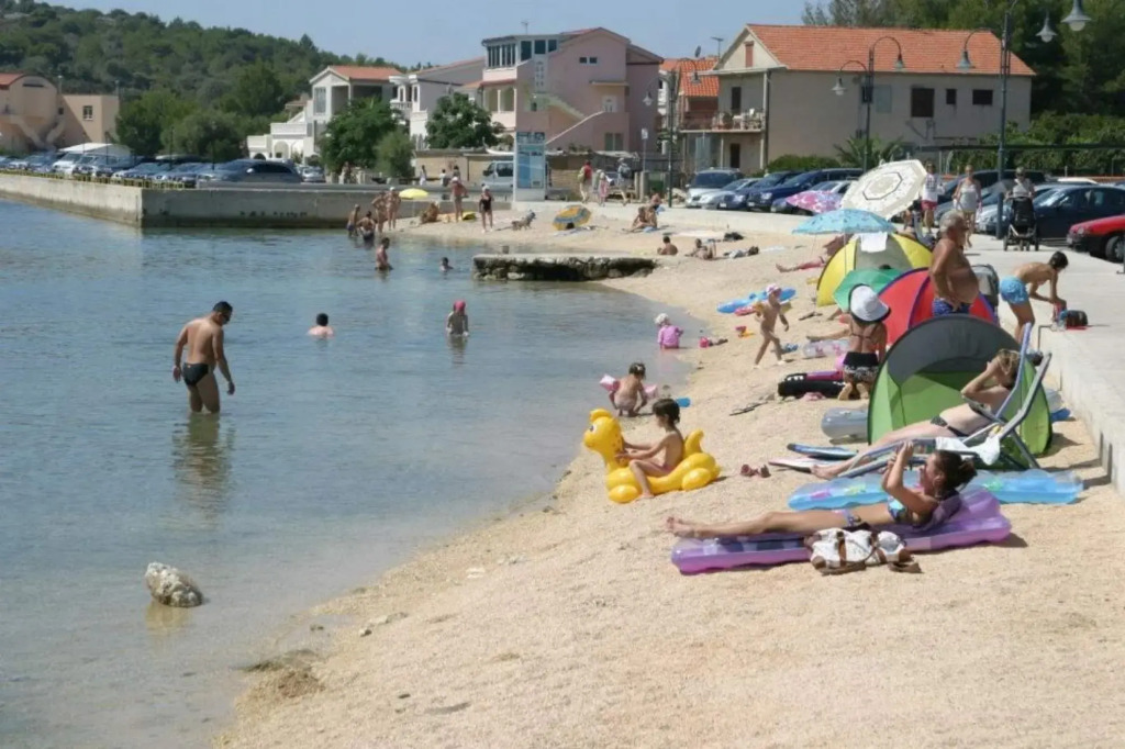 Marko - 30m From Beach - A3