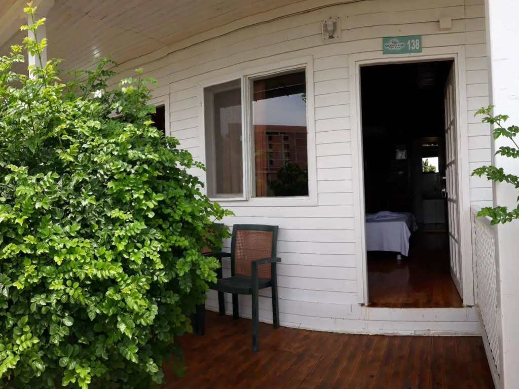 Grand Ada Family Hotel
