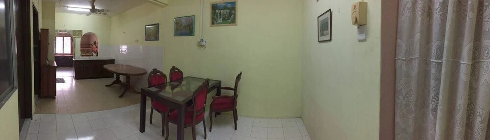 A'isy Rest House