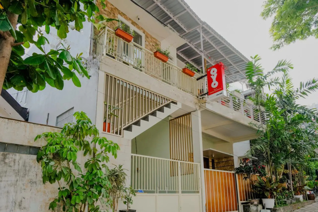 OYO 2376 Tiara Residence Syariah