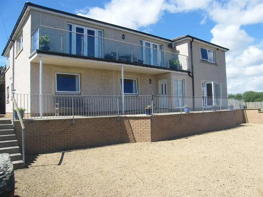Elmbank Accommodation