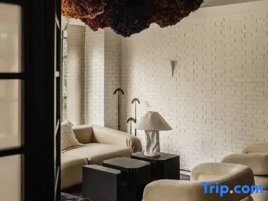 Chongqing Mist Isle Riverside Resort Hotel (Nanbin Road Changjiahui Branch)