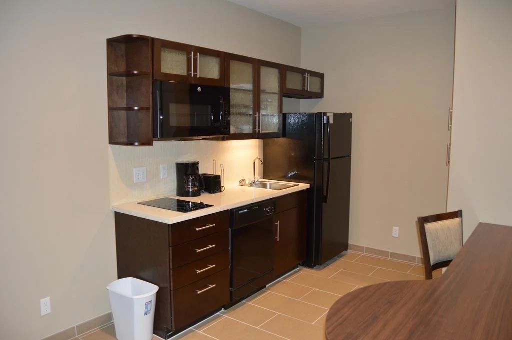 Heritage Place Hotel and Suites