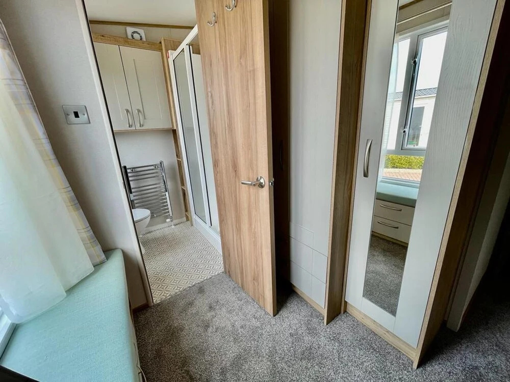 Prime Location 3-bed Chalet in Seal Bay, Selsey