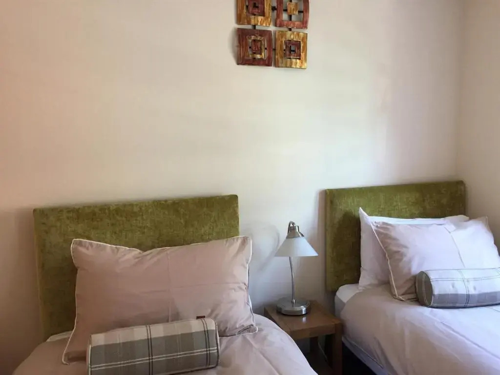 Alba Apartments