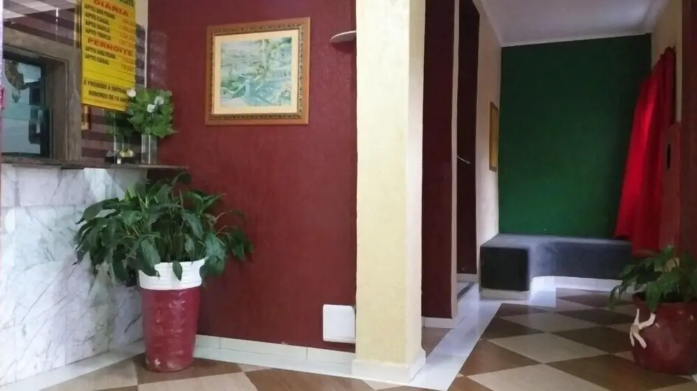 Hotel Lado Leste