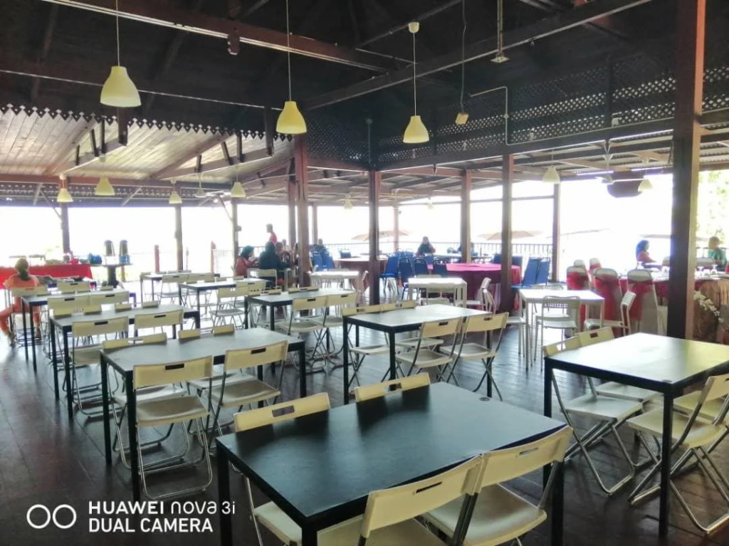 Kapas Island Resort