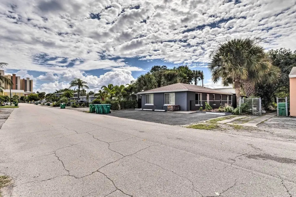 Ideally Located West Palm Beach Apartment!