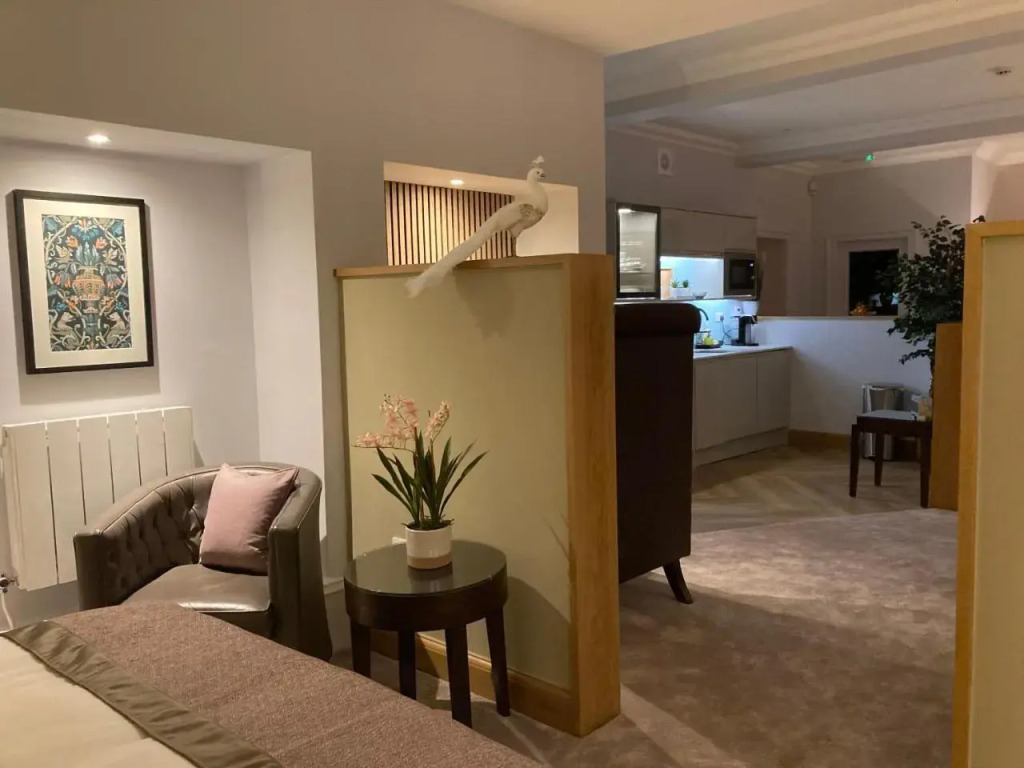 Lyla Rooms