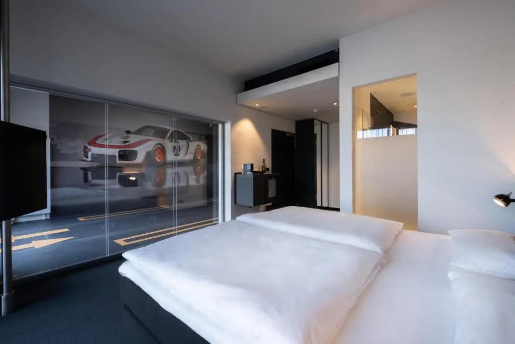 V8 Hotel Koln at MOTORWORLD