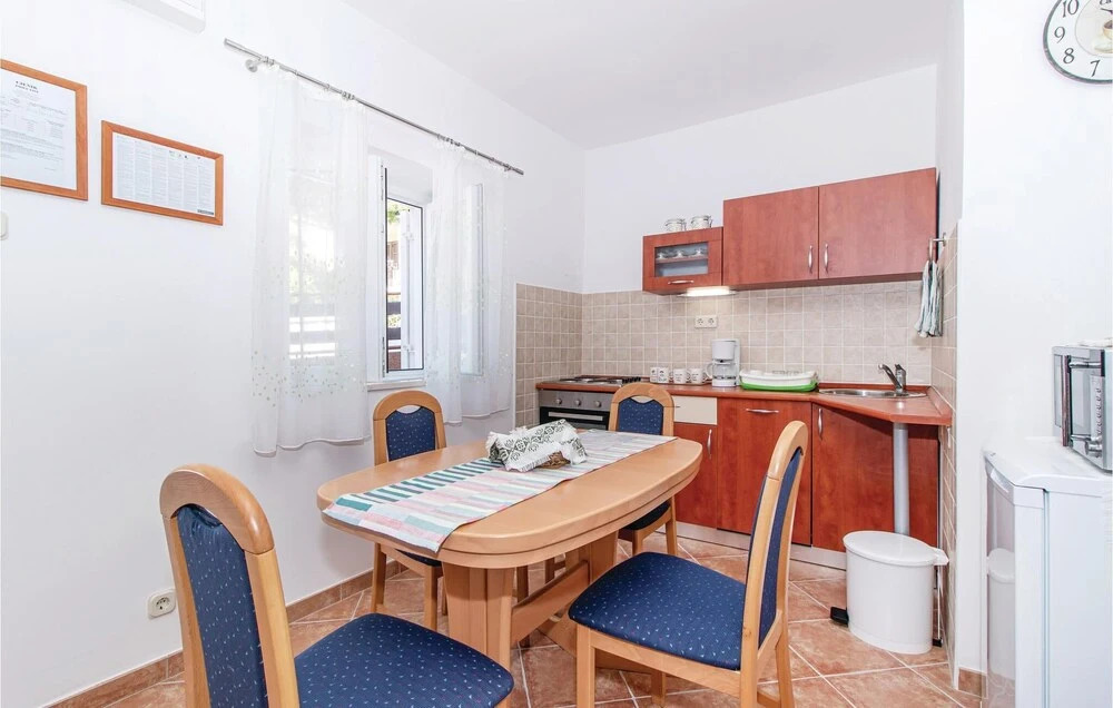 Beautiful Home In Novi Vinodolski With Wifi