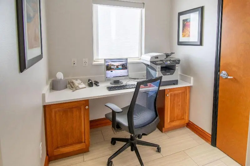 Holiday Inn Express Hotel & Suites Limon I-70/Exit 359 by IHG