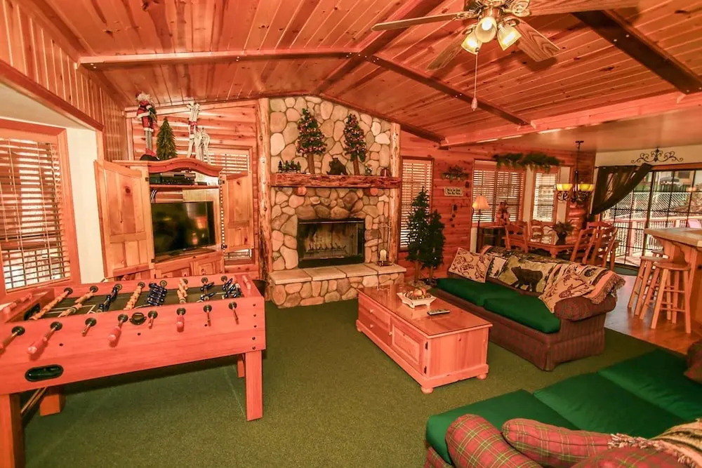 1662 - Retreat to Fox Farm by RedAwning