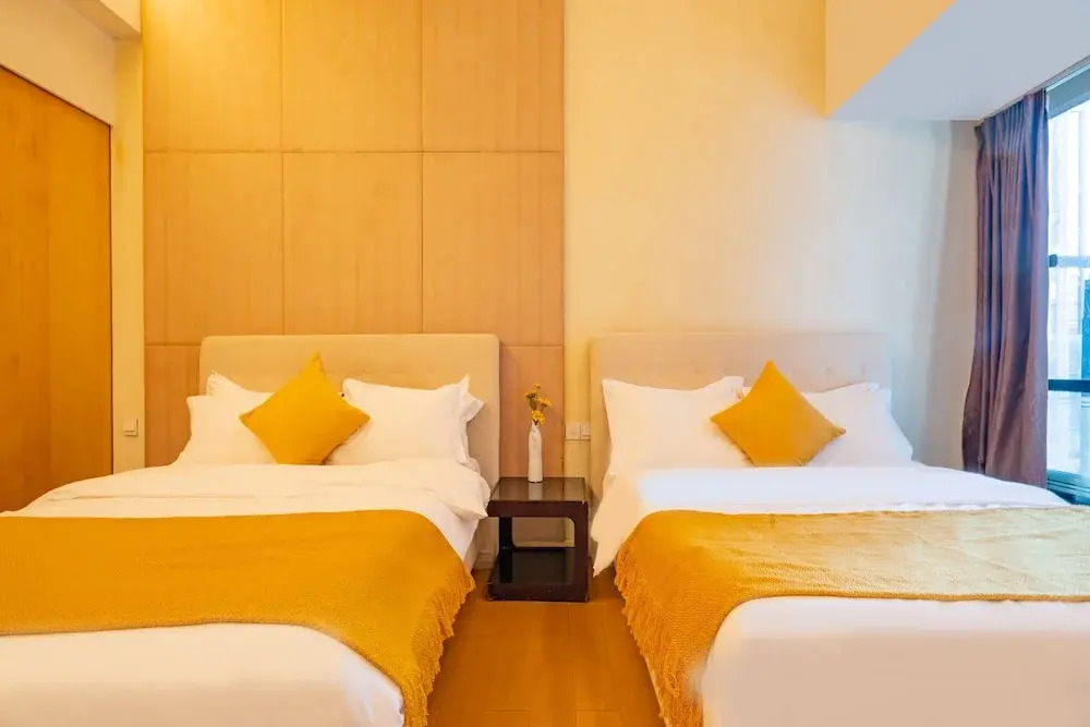 Private-Enjoyed Home Apartment Hotel of R&F Wales Apartment