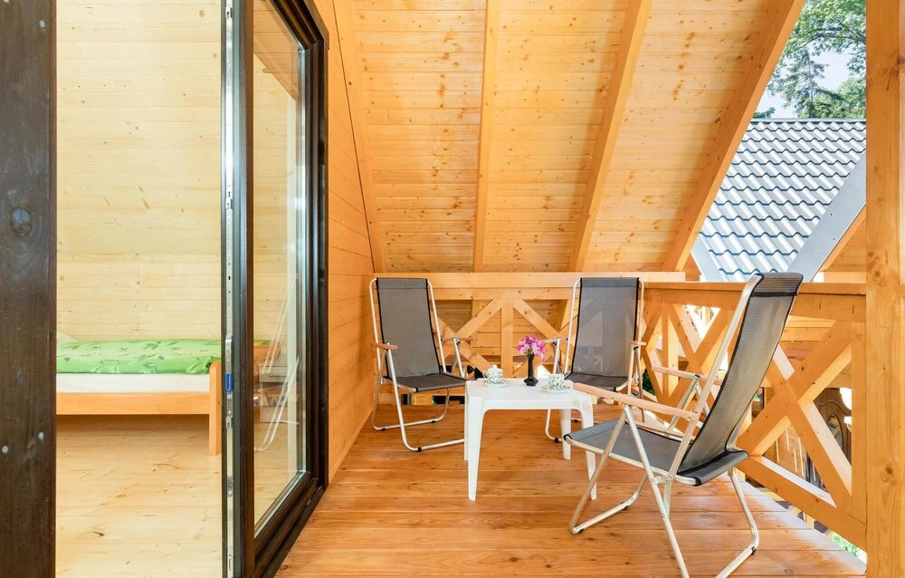 2 Bedroom Stunning Home In Pobierowo