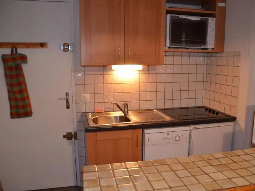 Appartement Les Menuires, 2 pièces, 7 personnes - FR-1-452-30