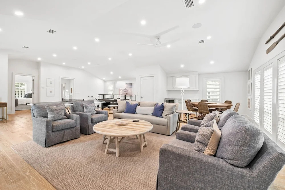 Newly Designed Custom Seaside Home with 6 Bedrooms + Next to Adult Pool/Fitness Center 6 Home by RedAwning