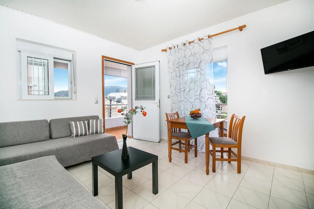 Platoni Elite Villas