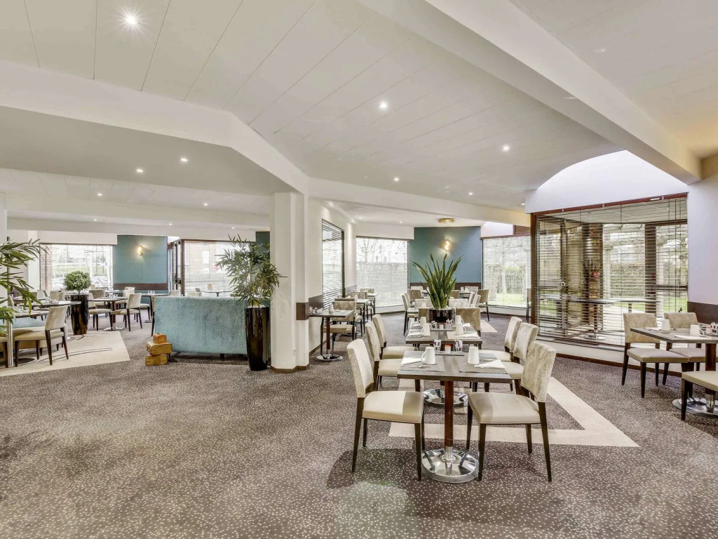 Mercure Maurepas Saint Quentin