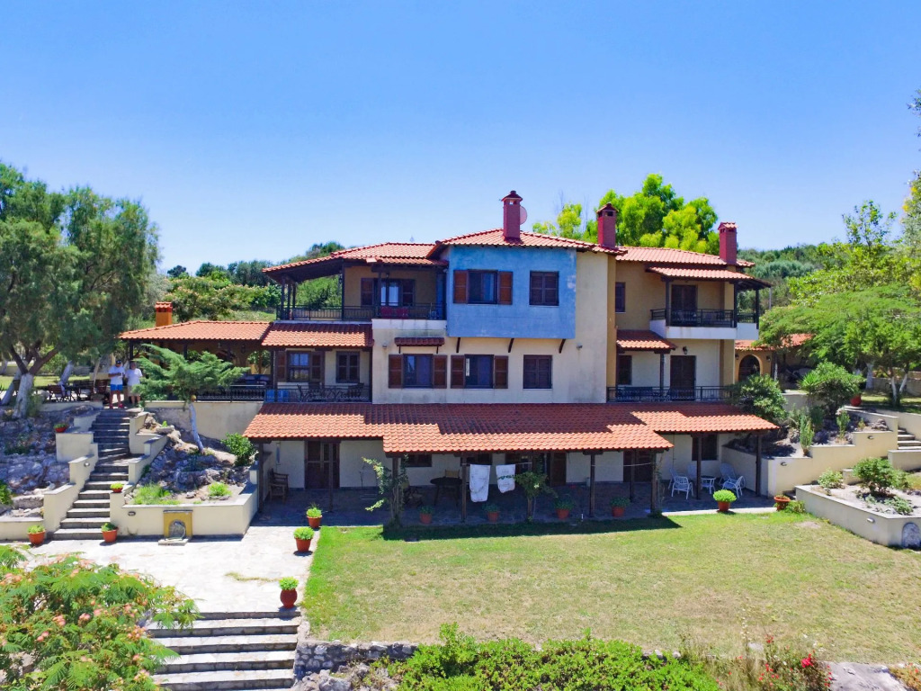 Kiparissi Villa Halkidiki
