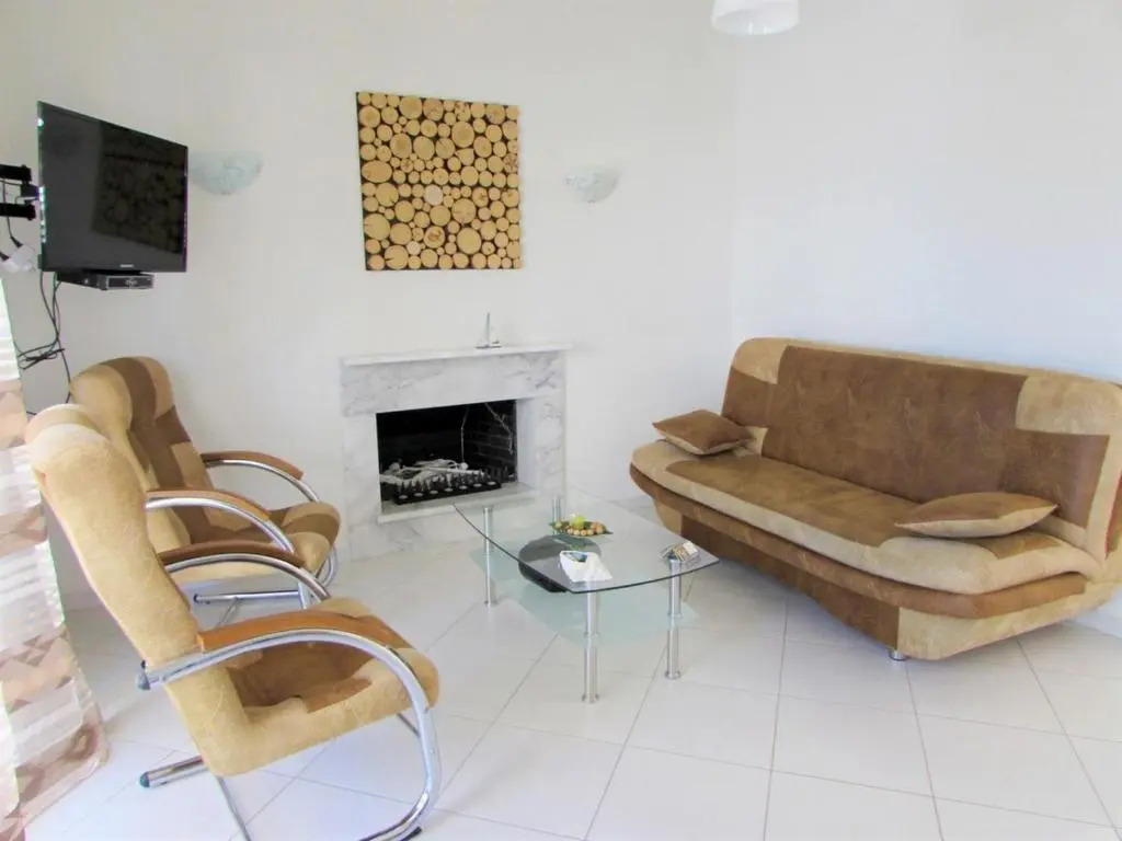 Ledras Villas
