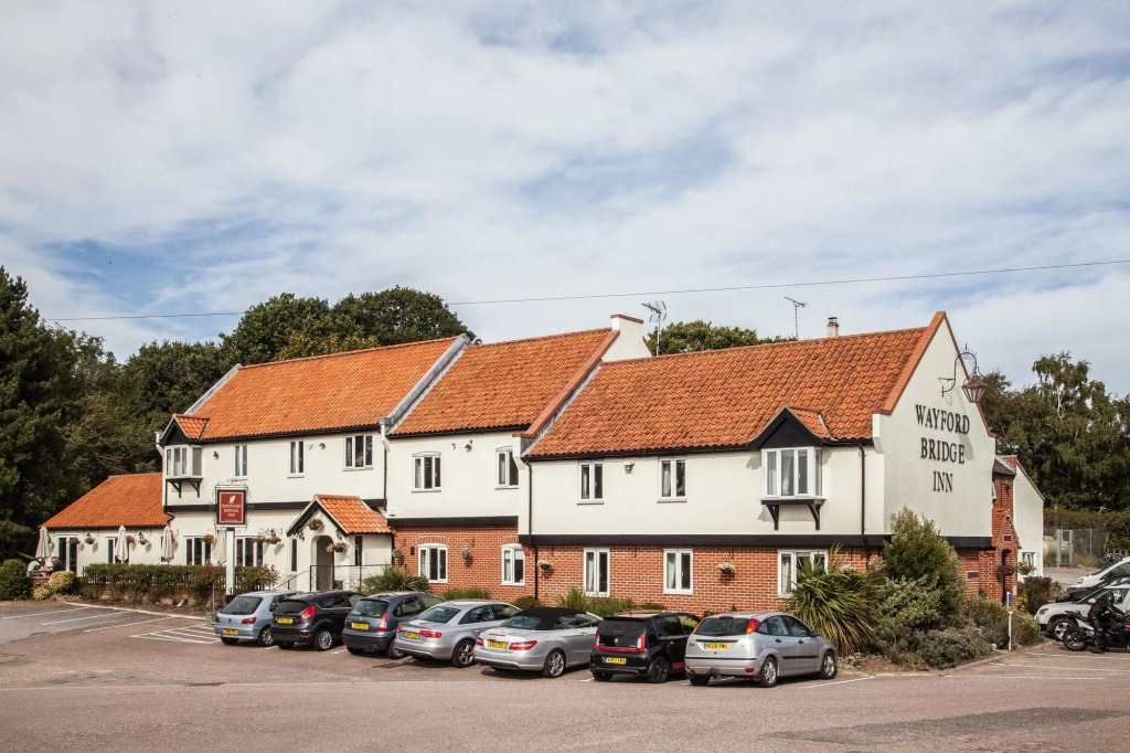 Wayford Bridge Inn Hotel