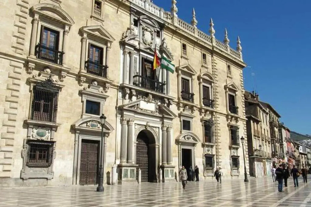 Apartment with 2 bedrooms in Granada with WiFi