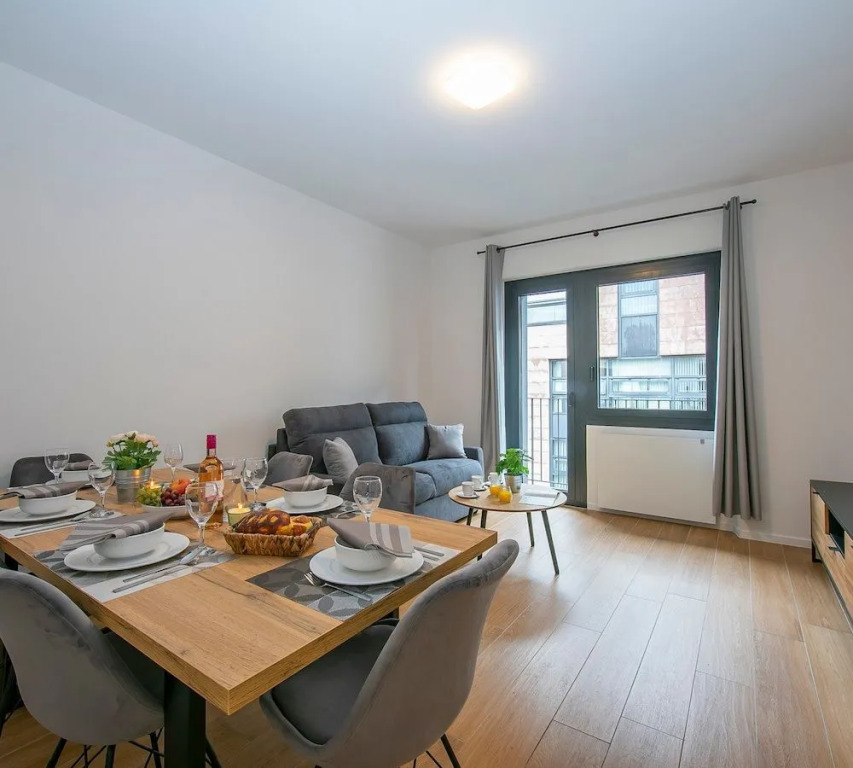 Boutique Apartment 11