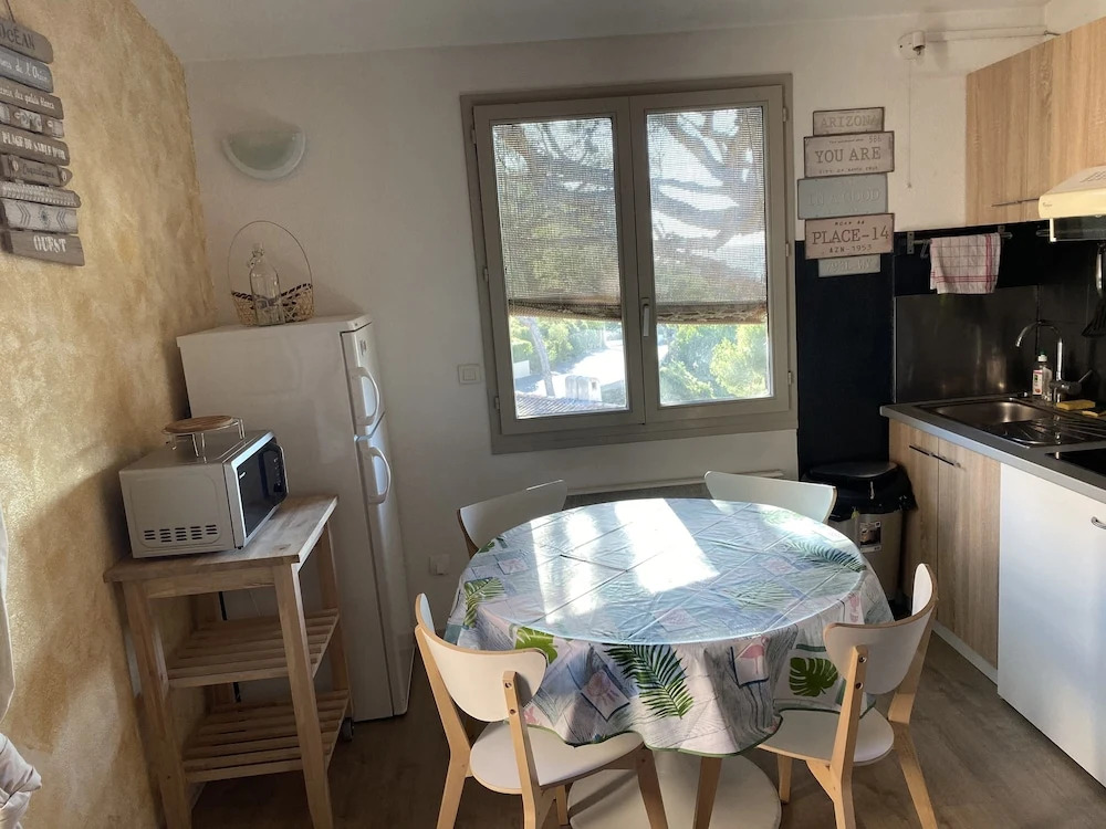 Maison terrasse parking plages vue mer