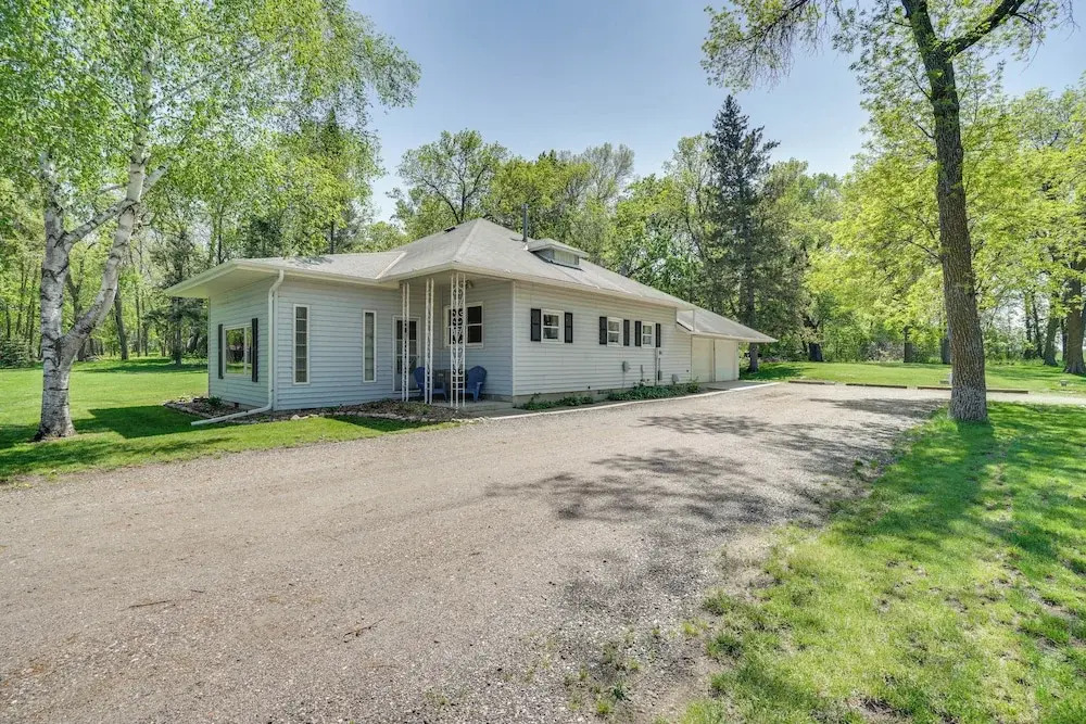 Lakeside Litchfield Home w/ Patio & Gas Grill!