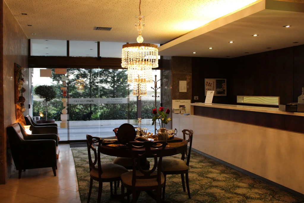 Hotel Meia Lua