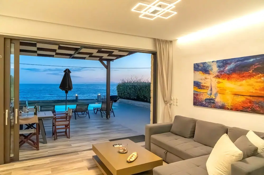 Mary Beach 1 Villa