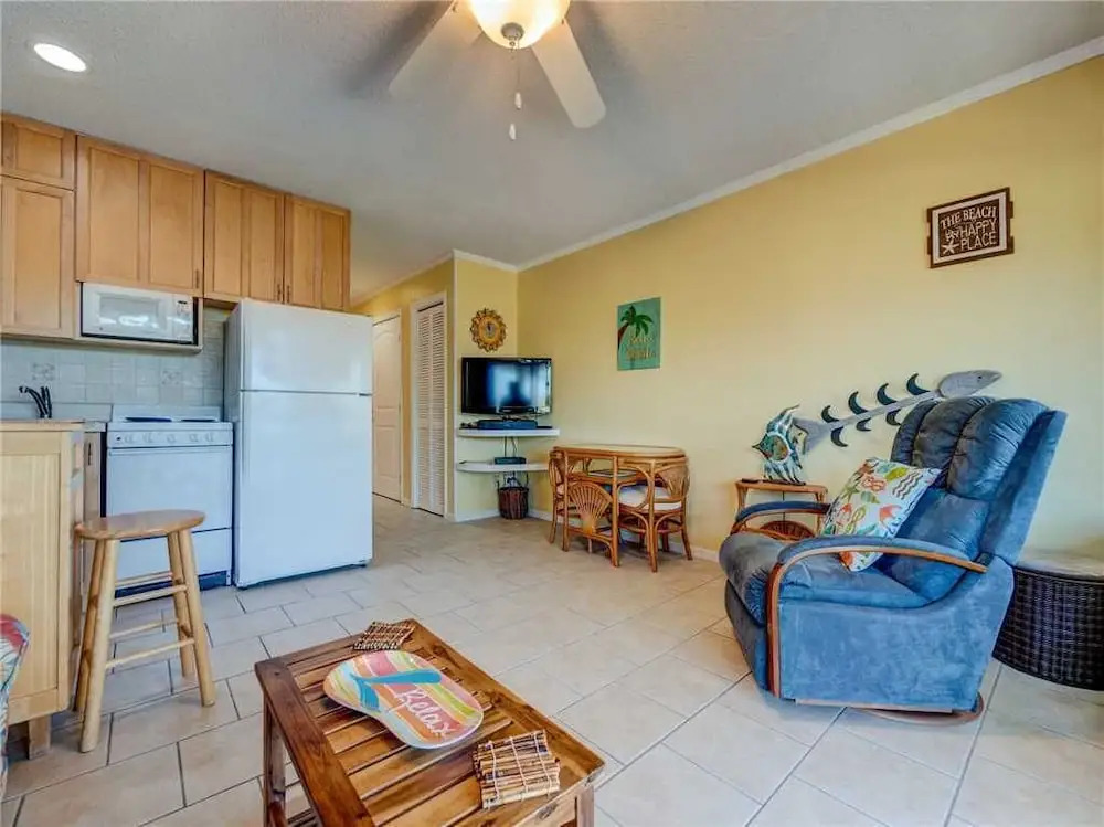 Seaside Villa 379 - One Bedroom Condo