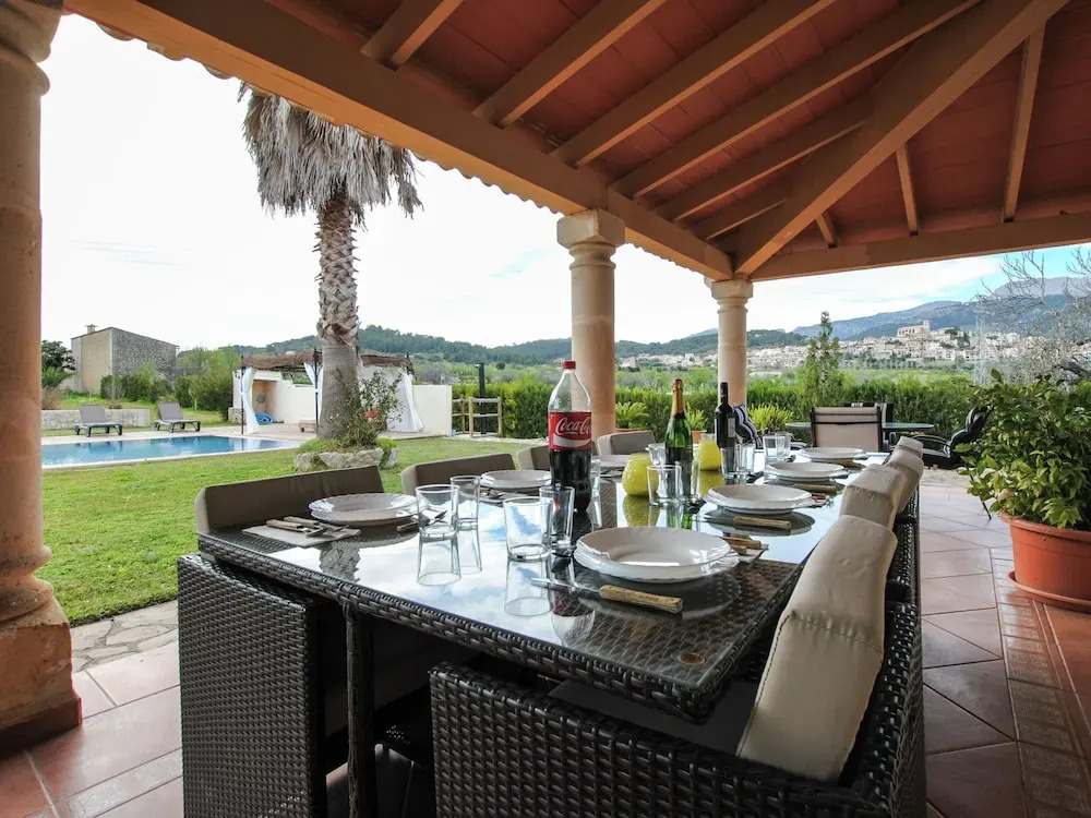 Cosy Finca With big Private Swimming Pool Very Centrally Located on the Island