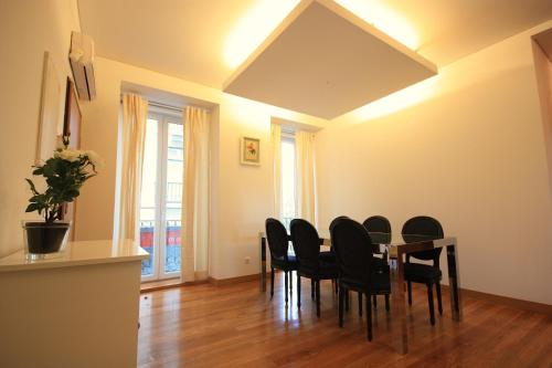 Myplace - Lisbon - Camoes