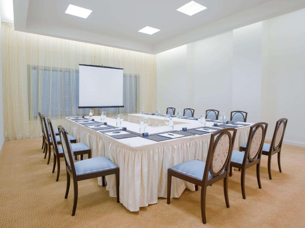 La Cigale Hotel Managed by Accor