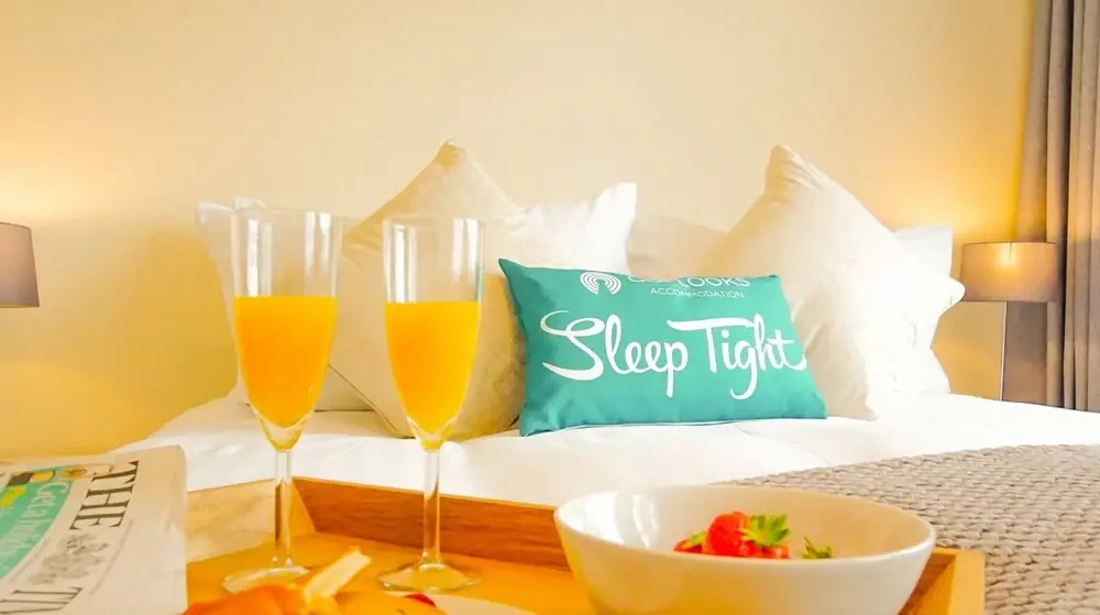 The Gathering Chester 4 Sleeps 14 Very Close to City Centre Racecourse Within Walls