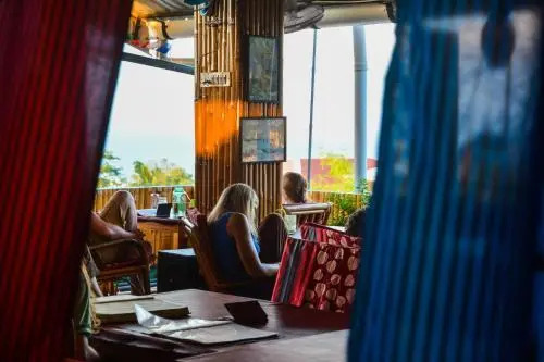Hotel Lalaji Bayview