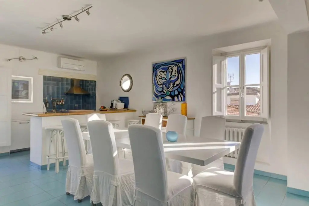 Apartment with 3 bedrooms in Forte dei Marmi with wonderful sea view furnished balcony and WiFi 100 m from the beach