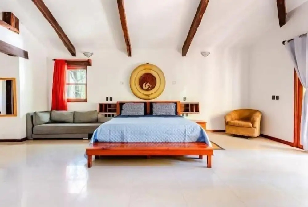 Villa con piscina y acceso a laguna Yalku, Akumal