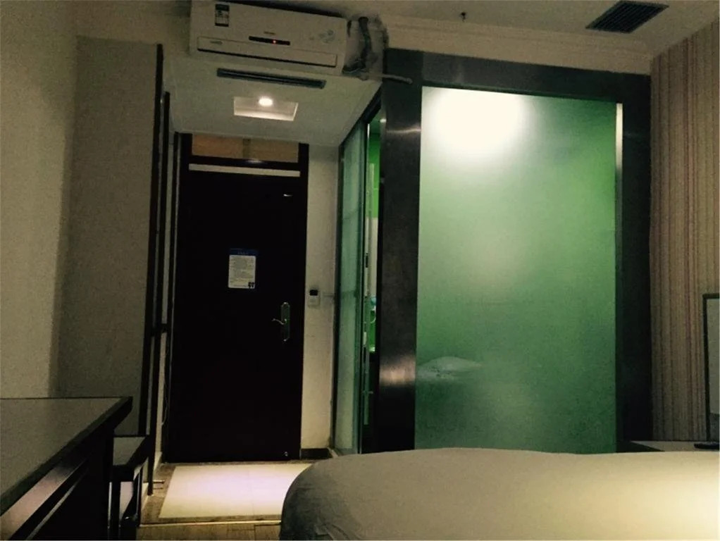 Elan Hotel Lanzhou West Station Shizi