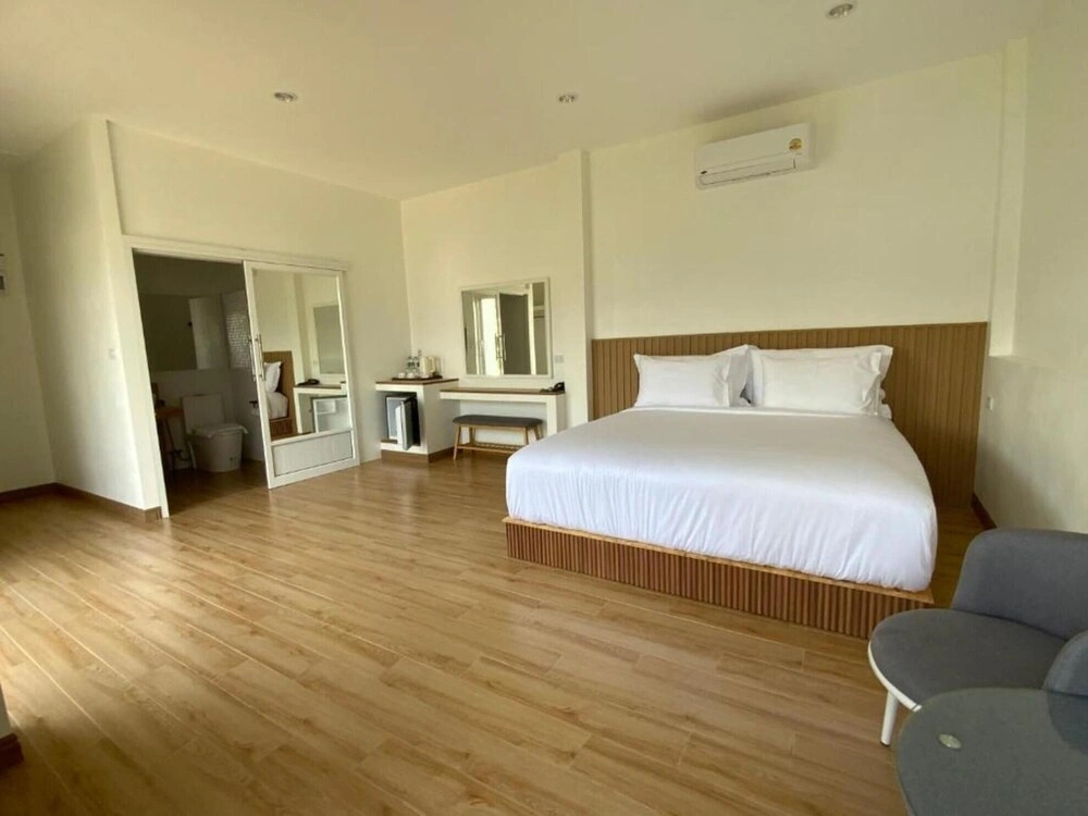 HomeGate Resort