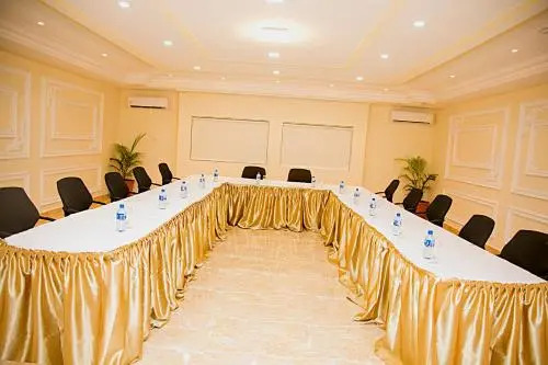 Consort Luxury Suites
