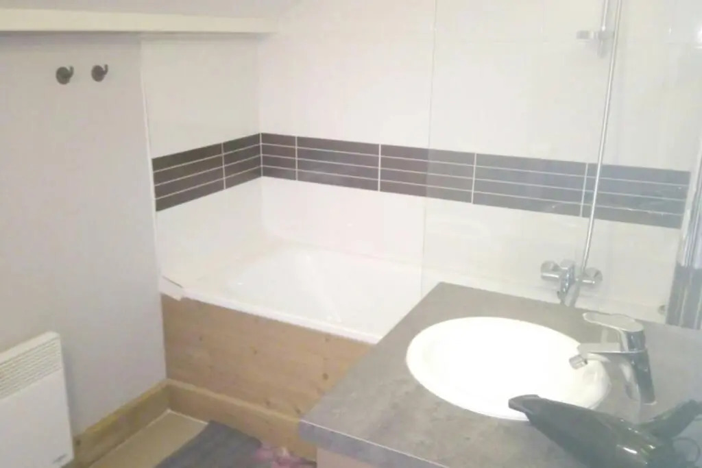 Antarès. duplex 48m2, piscine, sauna, à coté piste