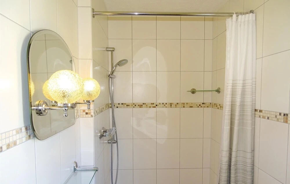 Stunning Home In Hohen Wieschendorf