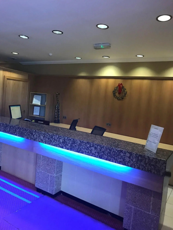 Hill Park Hotel