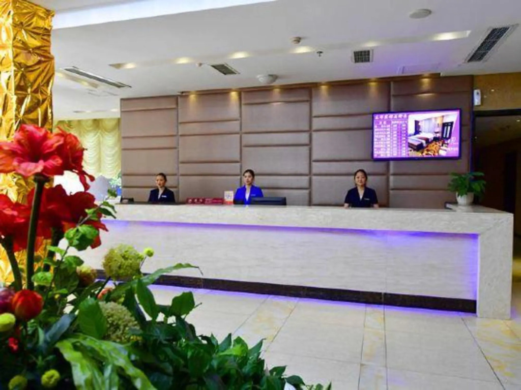 Donghua Hotel Bazhong